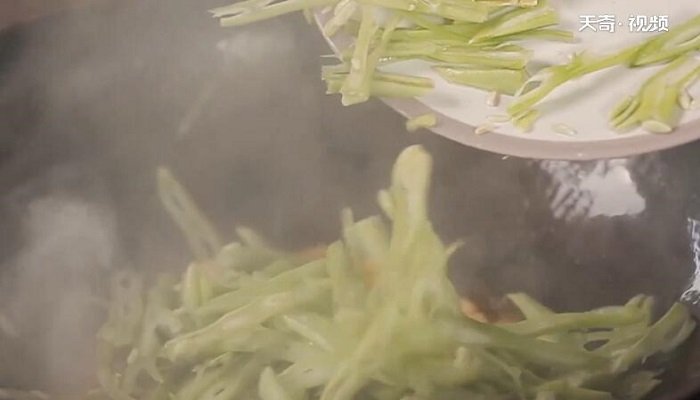 蚝油1汤匙