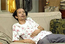 片尾曲的彩蛋处妈妈和爸爸从医院回家了